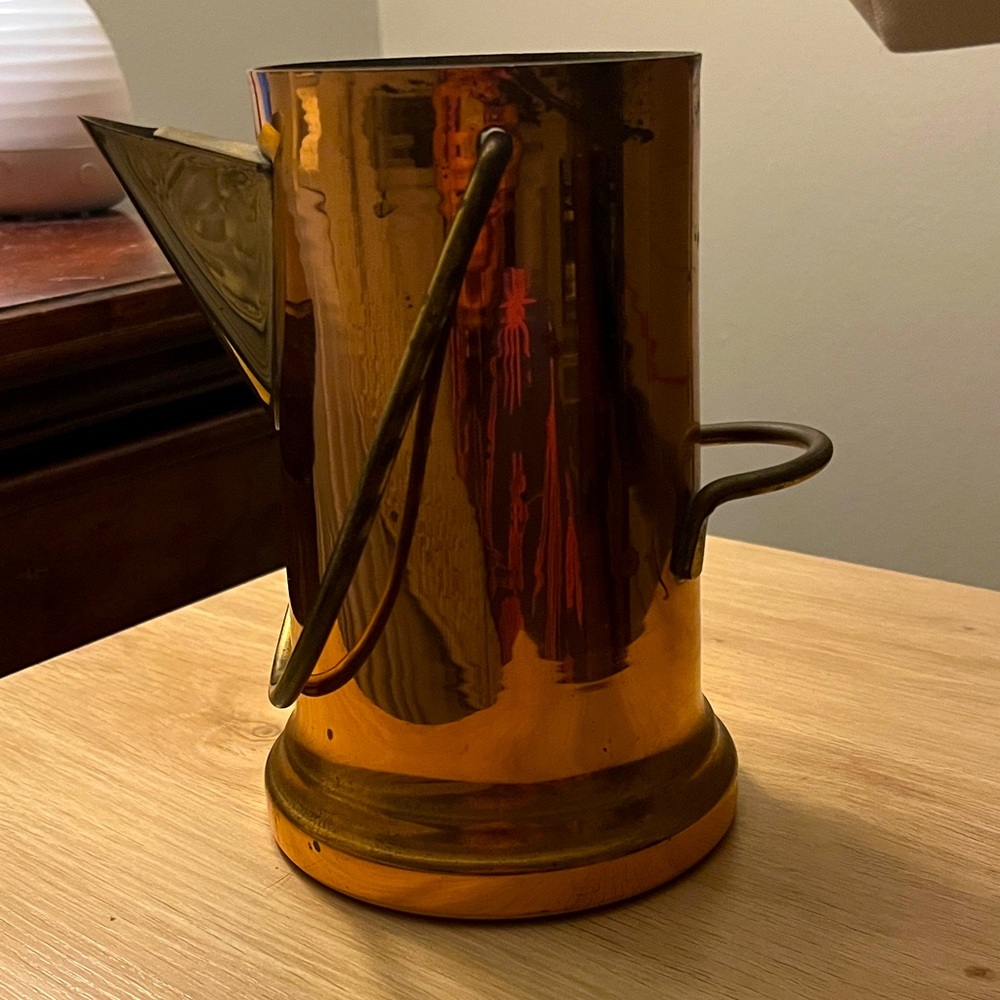 VTG Authentic Solid Copper Kettle Solid w/Brass Handles. Unique!!